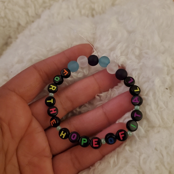 Set of 5 Taylor Swift Eras Tour Friendship Bracelets Keepsake - Picture 13 of 16